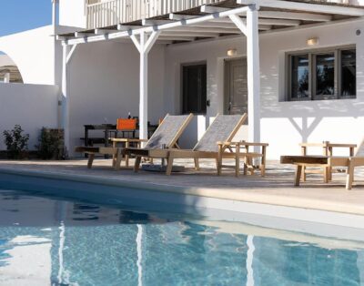 White Pearl – Private Swimming Pool – 3 Bedrooms Naxos Town