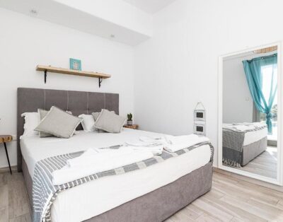 White Pearl – Private Swimming Pool – 3 Bedrooms Naxos Town